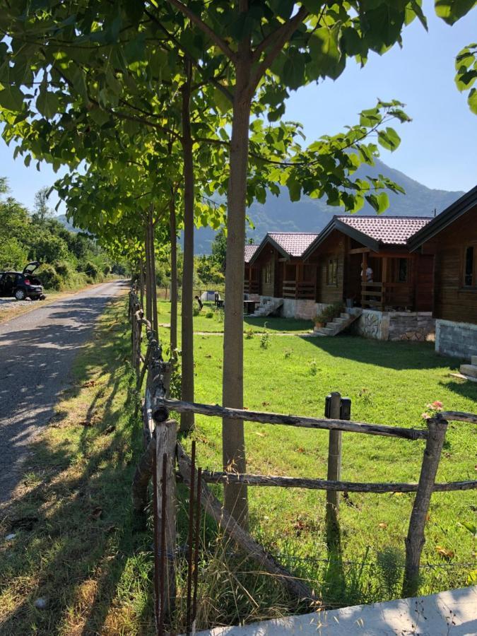 וירפזאר Orahovo Cottages מראה חיצוני תמונה