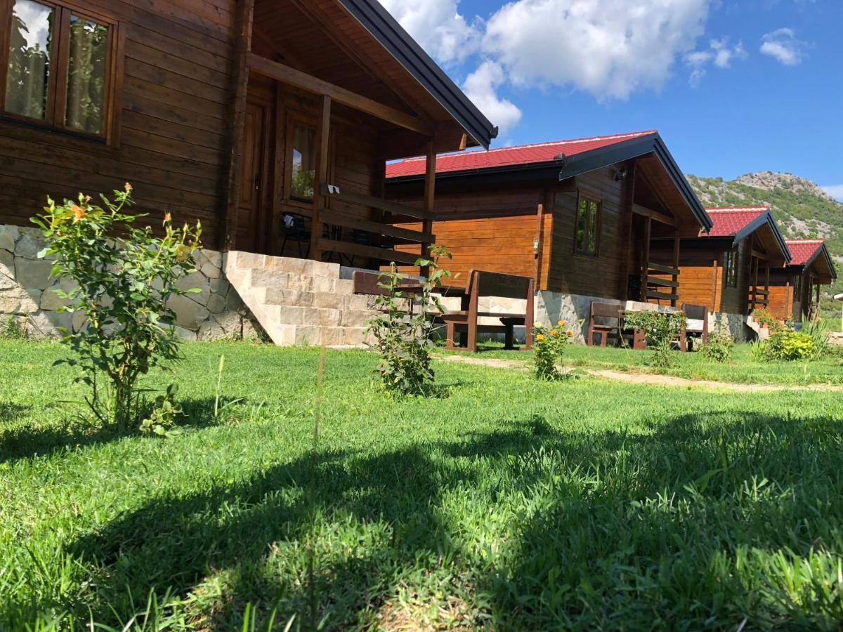 וירפזאר Orahovo Cottages מראה חיצוני תמונה