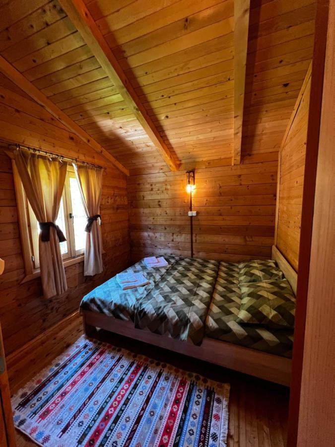 וירפזאר Orahovo Cottages מראה חיצוני תמונה