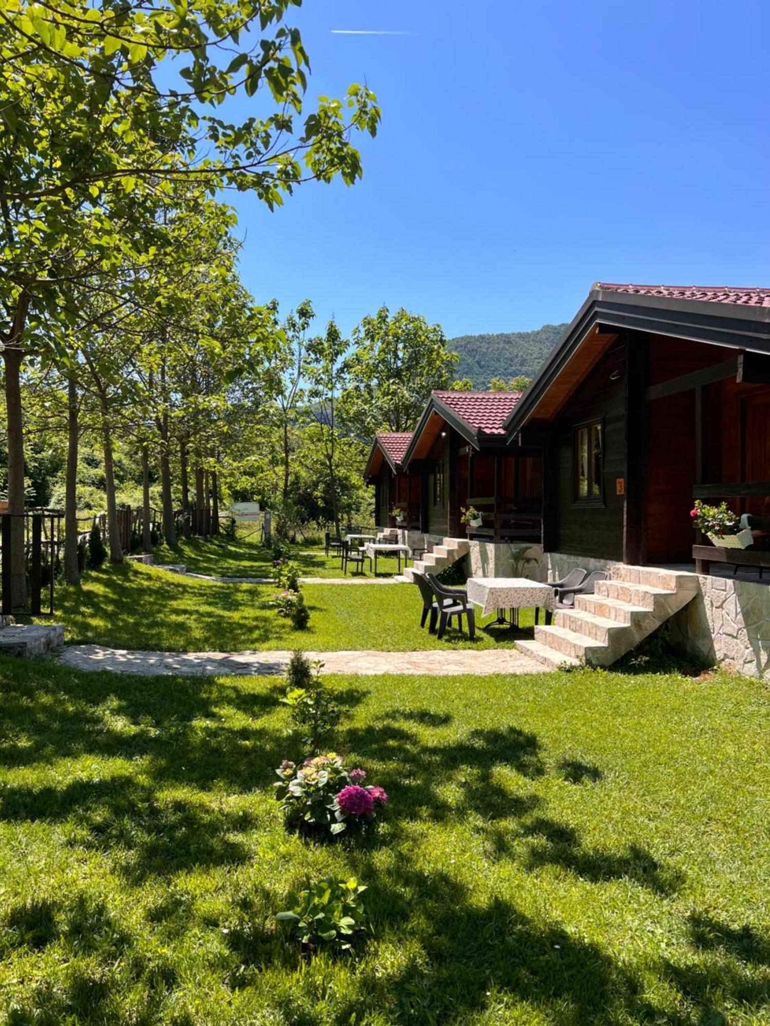 וירפזאר Orahovo Cottages מראה חיצוני תמונה